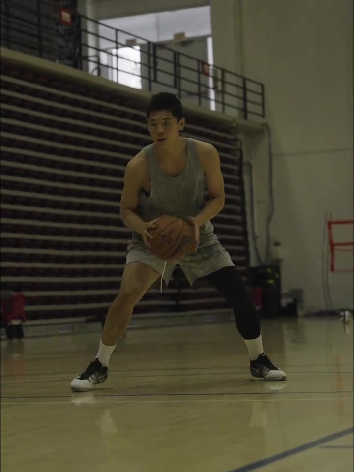 加油💪🏽 崔永熙社媒晒训练视频:康复进度55%⏱️