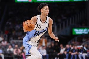 状元展现实力！里萨谢21中12&amp;5记三分砍生涯新高36分外加6板